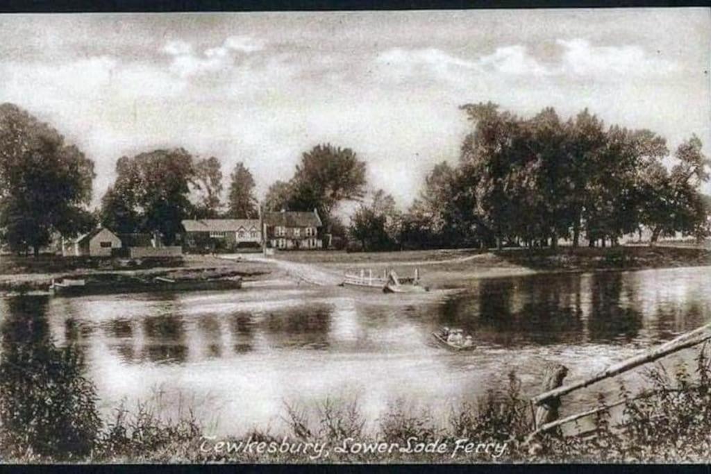 Riverside Cottage Tewkesbury Dış mekan fotoğraf