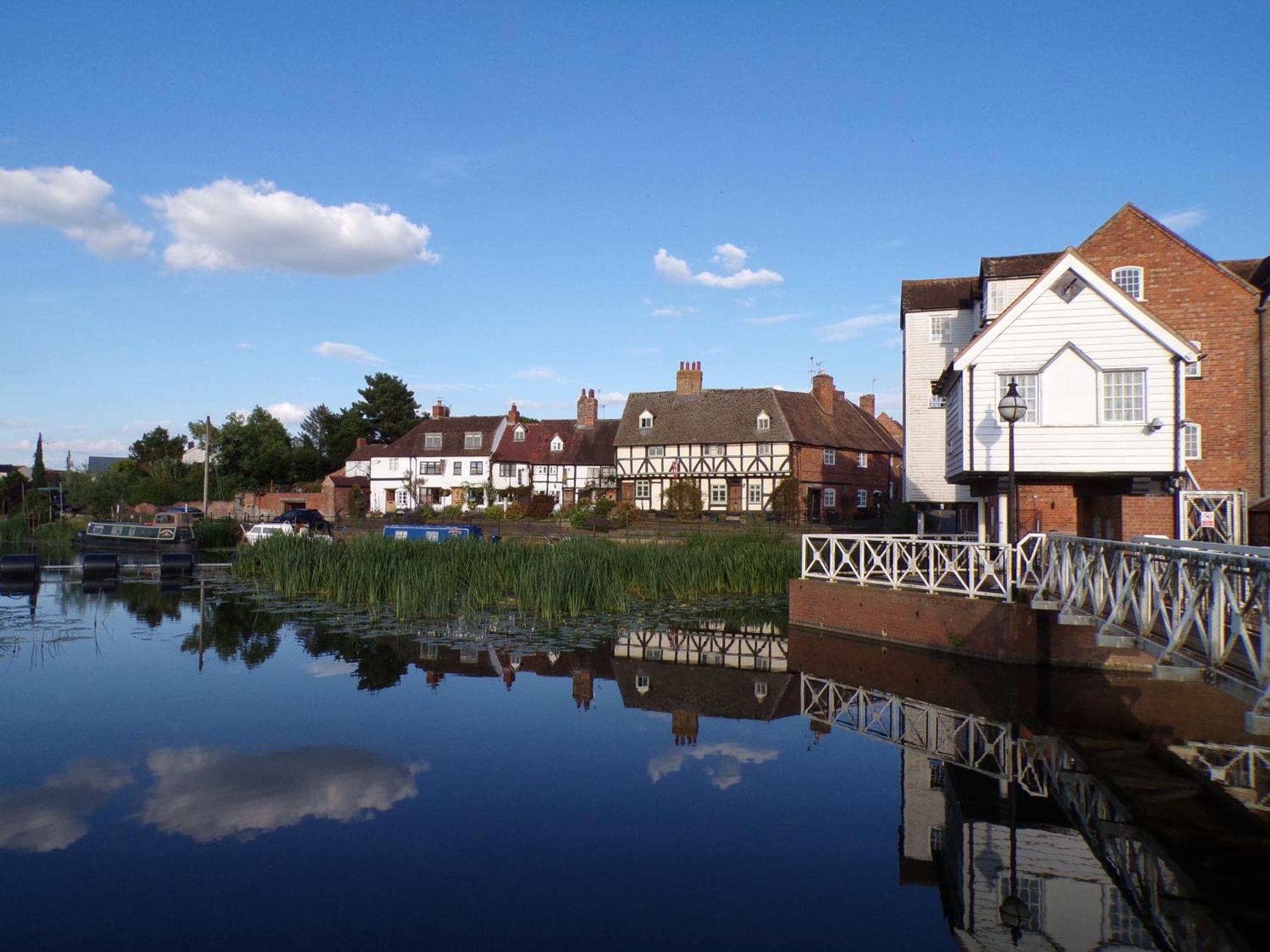 Riverside Cottage Tewkesbury Dış mekan fotoğraf