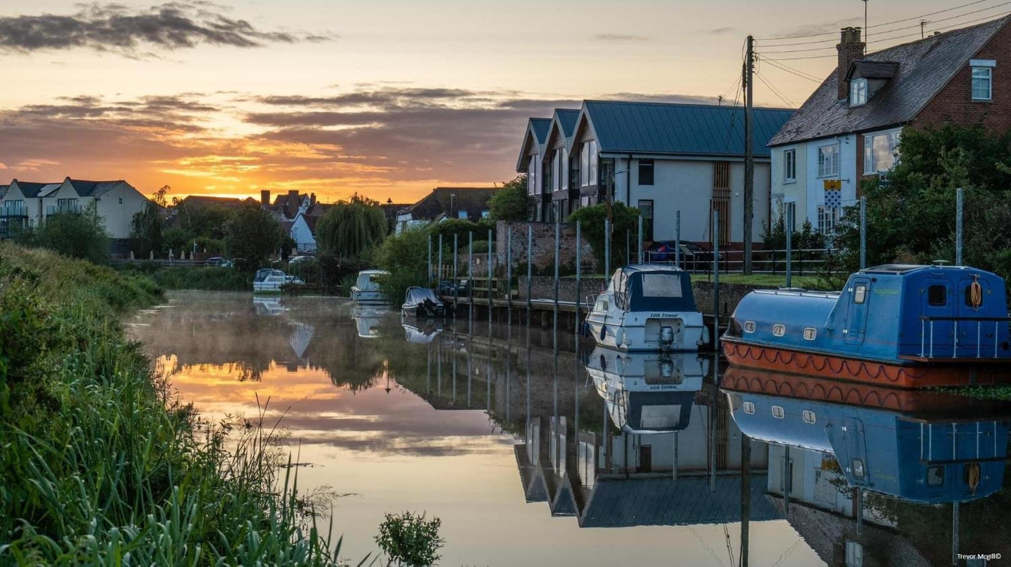 Riverside Cottage Tewkesbury Dış mekan fotoğraf